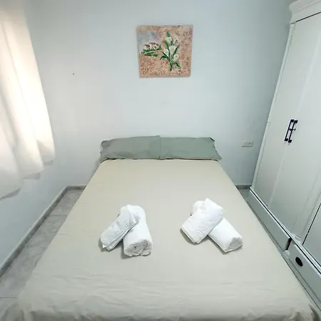 Hz Califa Apartamento *